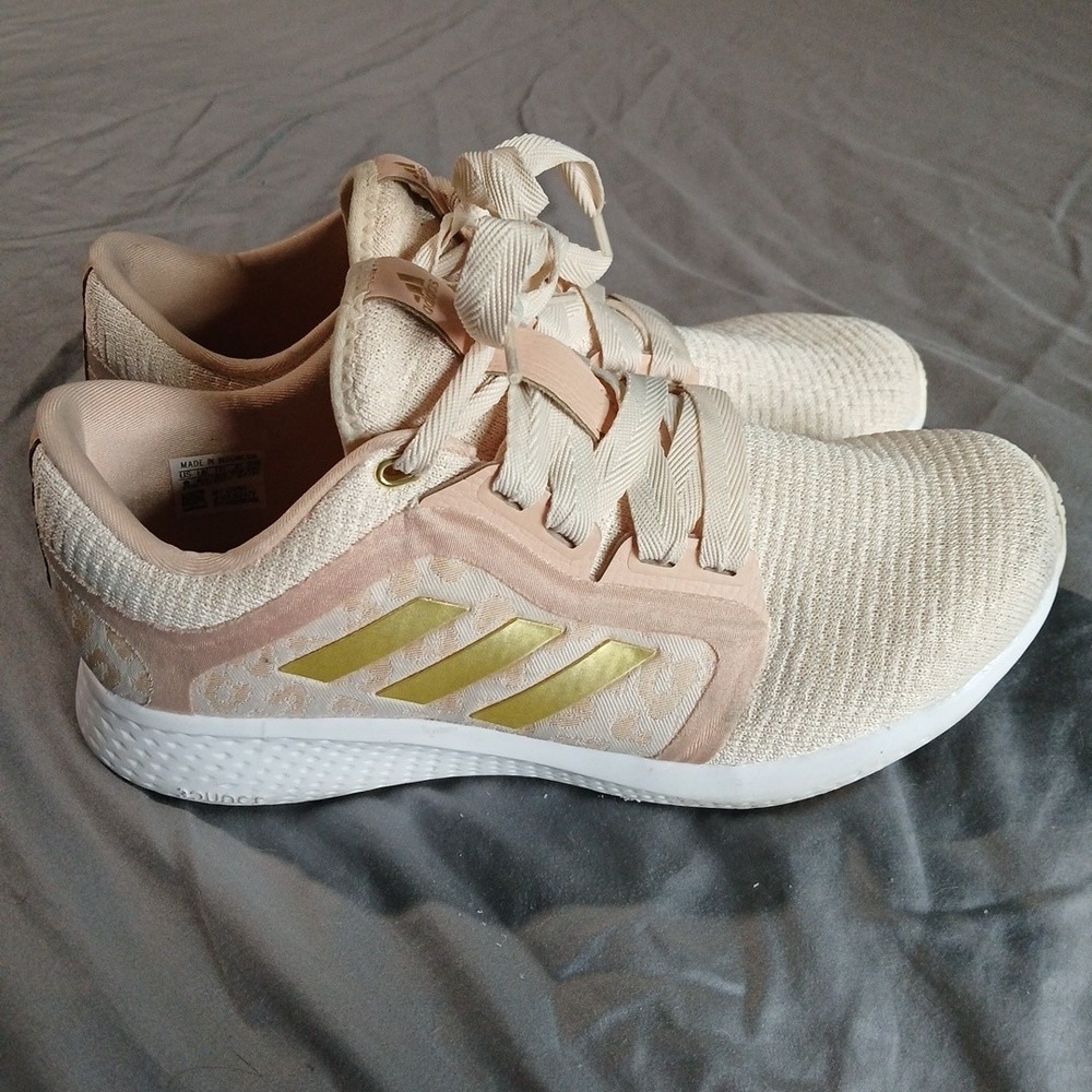 Adidas Edge Lux 4 Women's Size 8 Peach, Gold Wide Laces